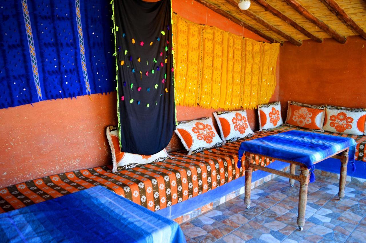 Auberge Les Roches Мерцуга Екстериор снимка