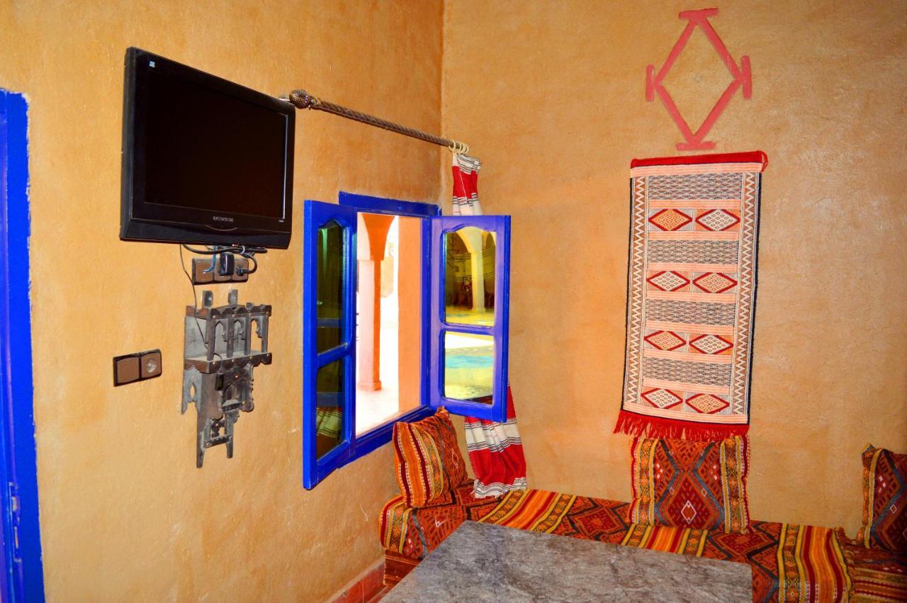 Auberge Les Roches Мерцуга Екстериор снимка