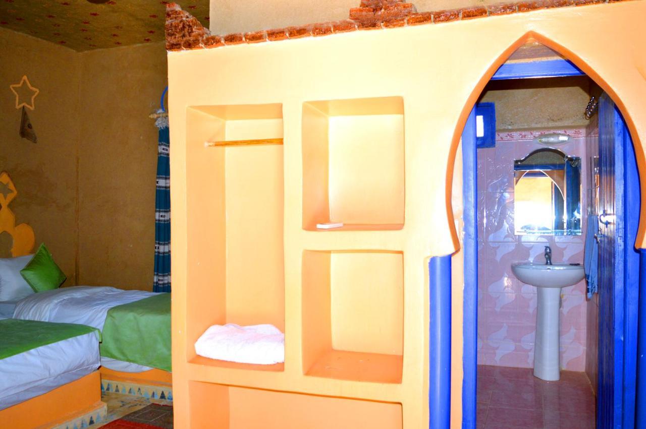 Auberge Les Roches Мерцуга Екстериор снимка