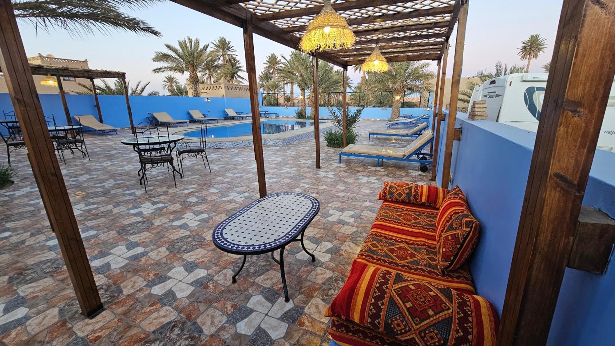Auberge Les Roches Мерцуга Екстериор снимка